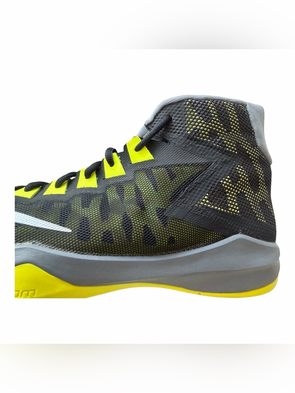 Nike Zoom Devosion Black Volt basketball shoes - Picture 10 of 11